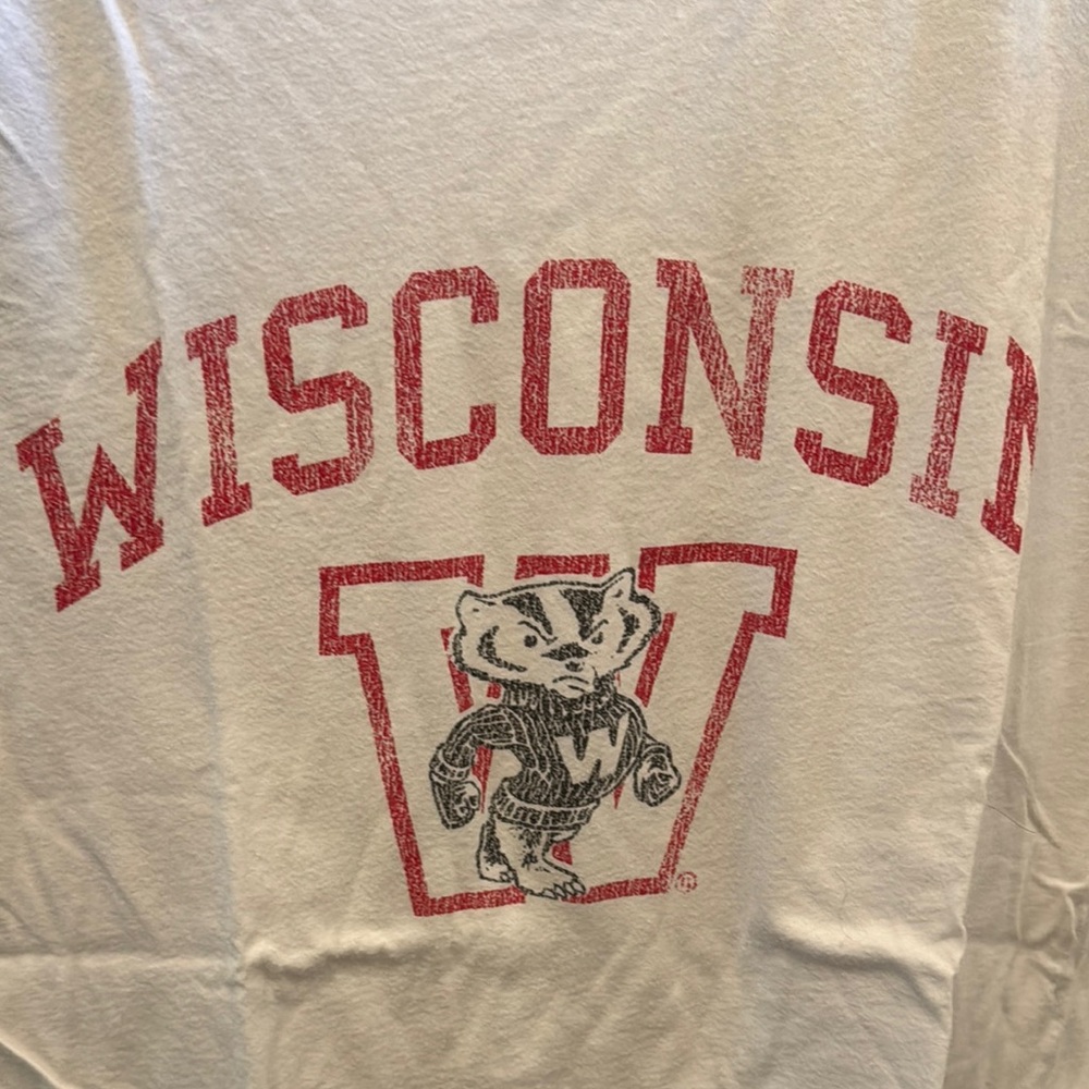 Wisconsin Sleeveless Raglan Tee - Picture 4 of 5